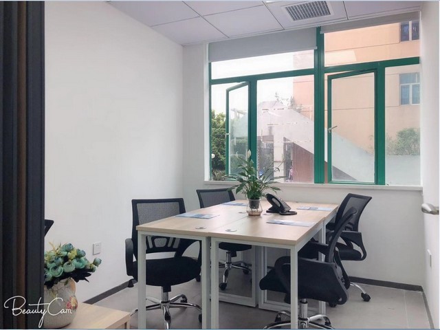 南京海关锁拉杆箱